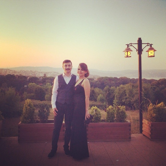 Long Satin Dress with tulle front and a deep back details - Picture 8 of 9